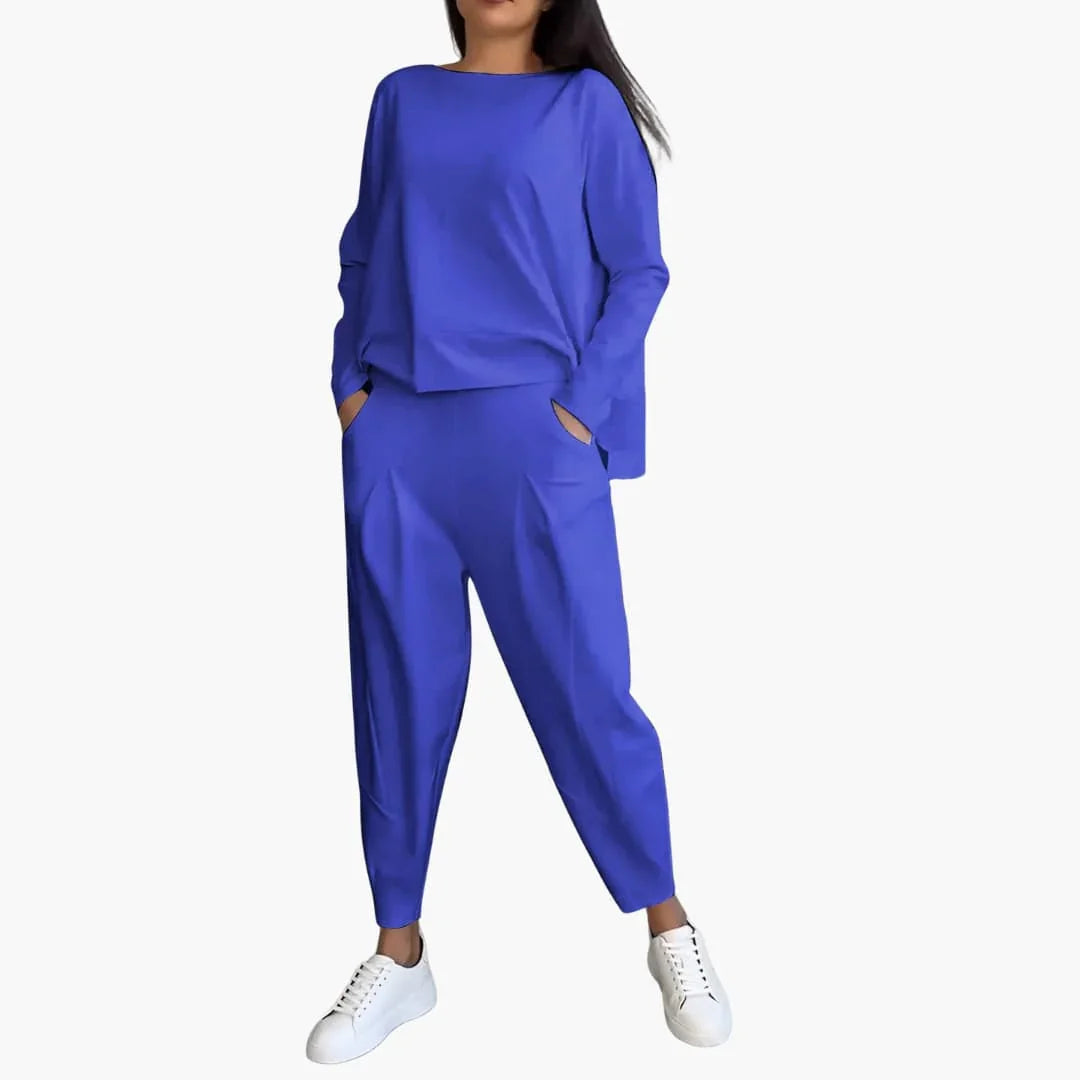 Emily - Two-Piece Round Neck Set