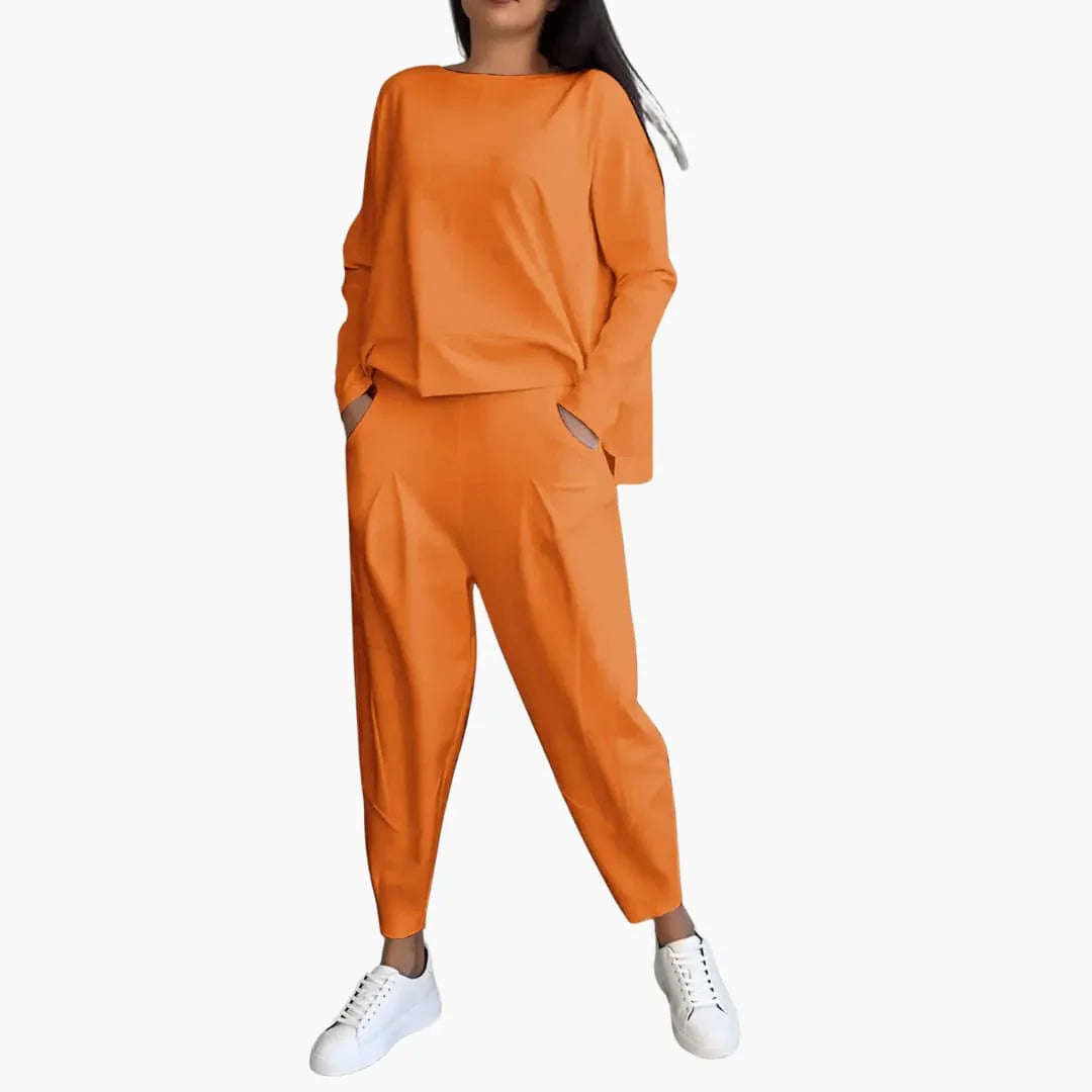 Emily - Two-Piece Round Neck Set