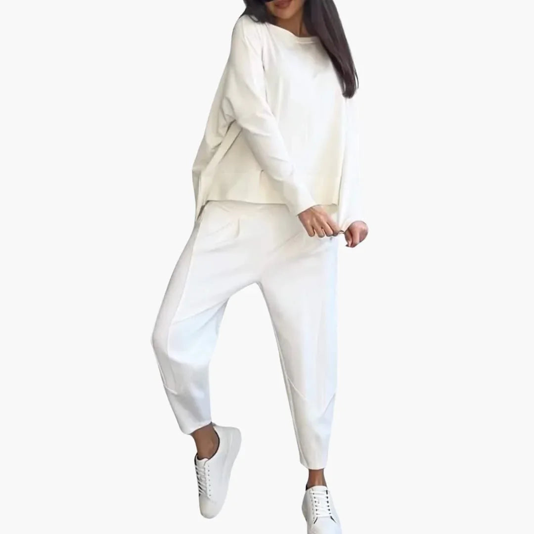Emily - Two-Piece Round Neck Set