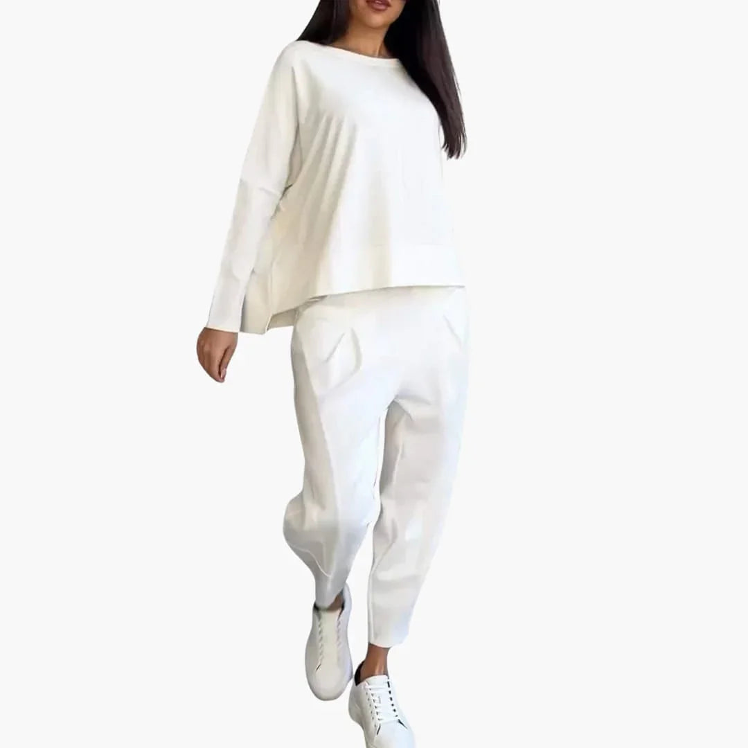 Emily - Two-Piece Round Neck Set