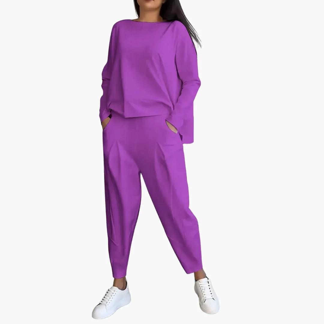 Emily - Two-Piece Round Neck Set