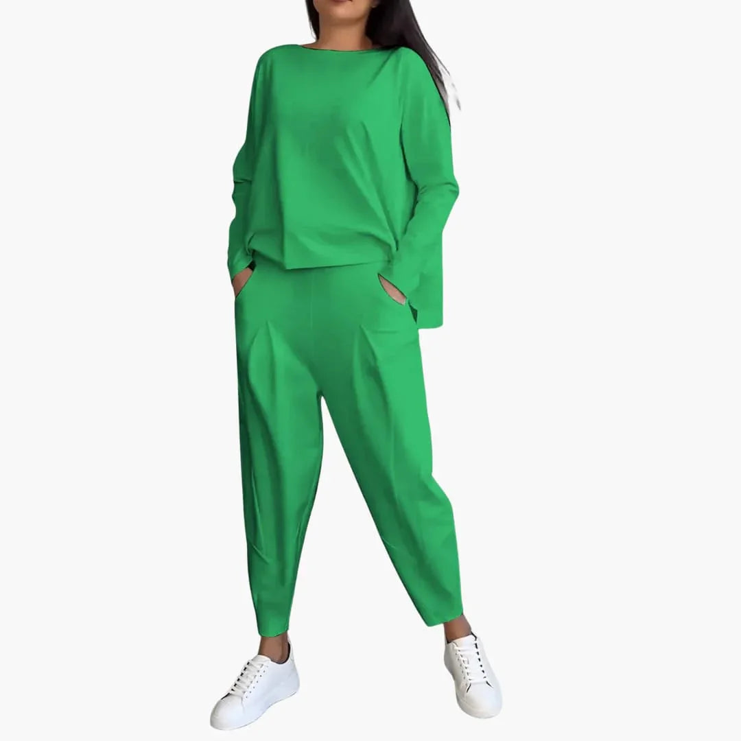 Emily - Two-Piece Round Neck Set