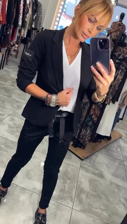 Isabelle | Tailored Set with Soft Blazer and Casual Joggers
