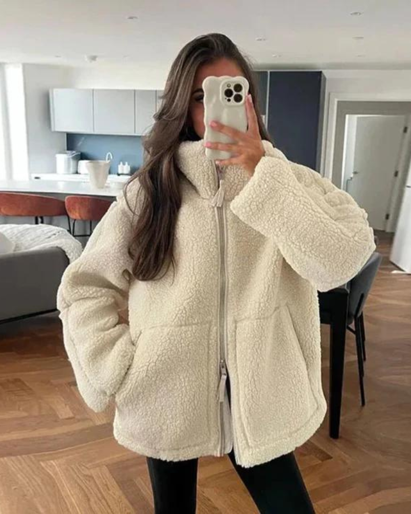 Off-White / XL