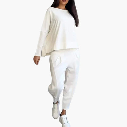 Emily - Two-Piece Round Neck Set