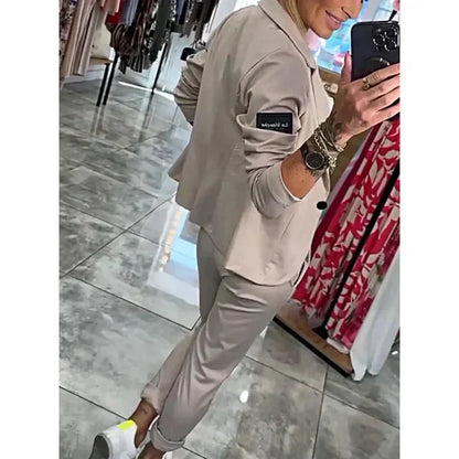 Isabelle | Tailored Set with Soft Blazer and Casual Joggers