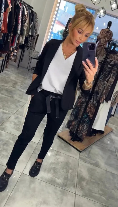 Isabelle | Tailored Set with Soft Blazer and Casual Joggers