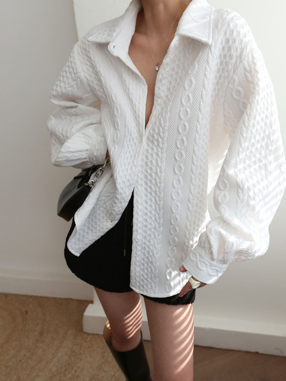White / XL