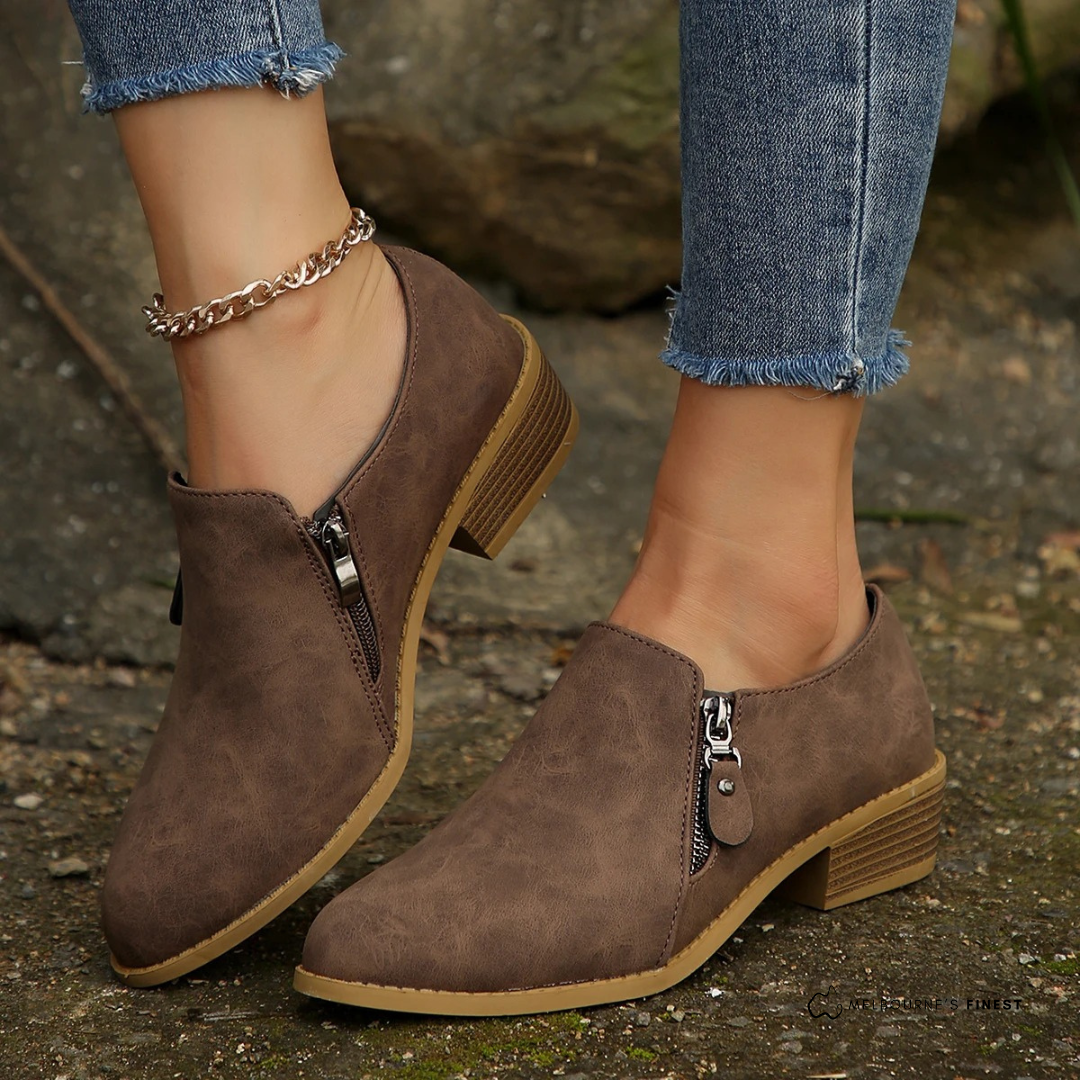 Brown / 13.5