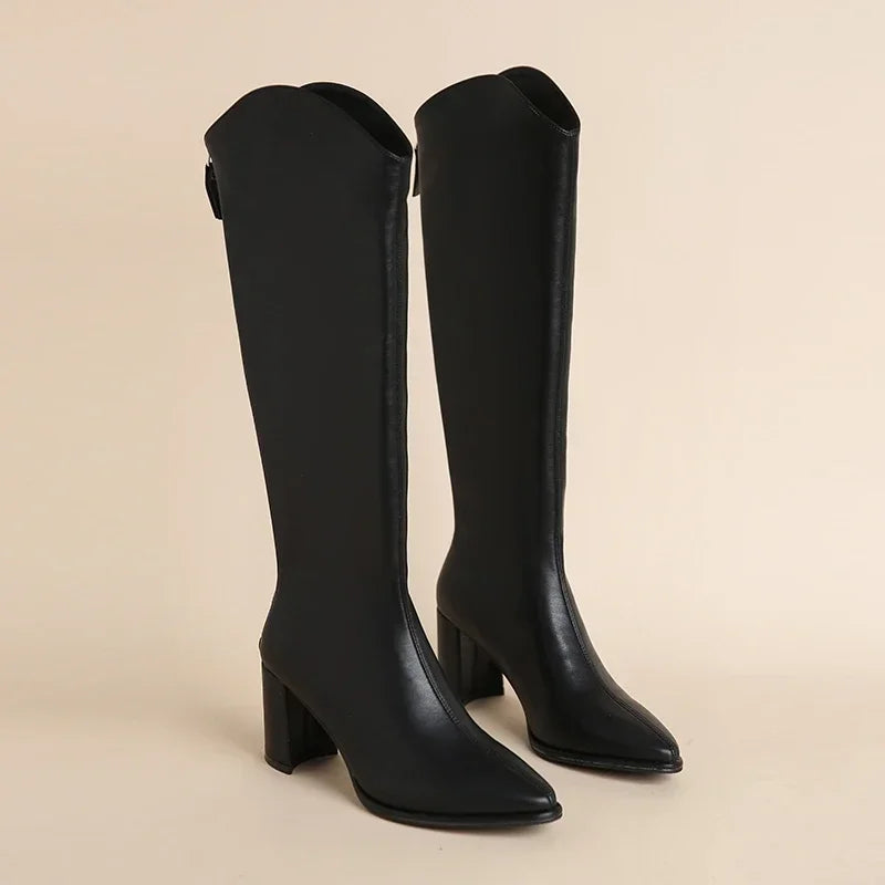 Black / 9
