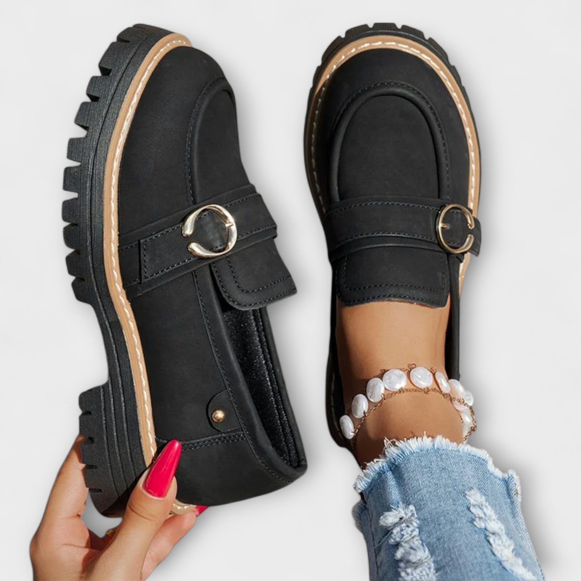Black / 43